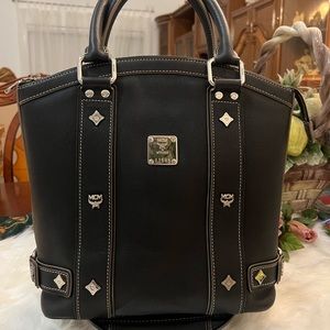 ⭐️MCM Leather Handbag